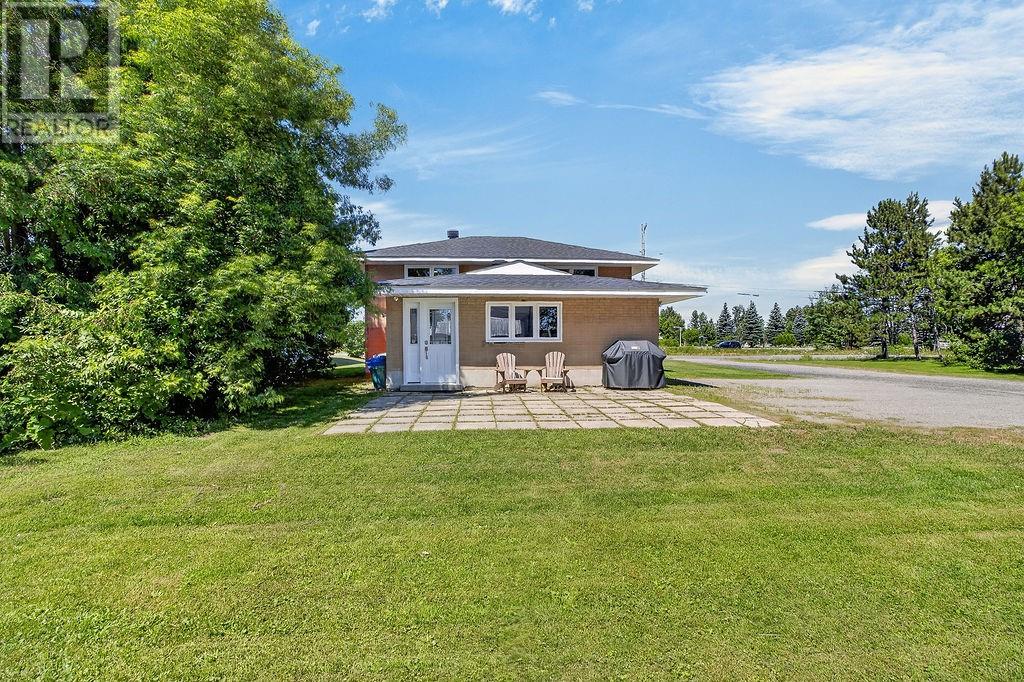 2815 Main Street - 47