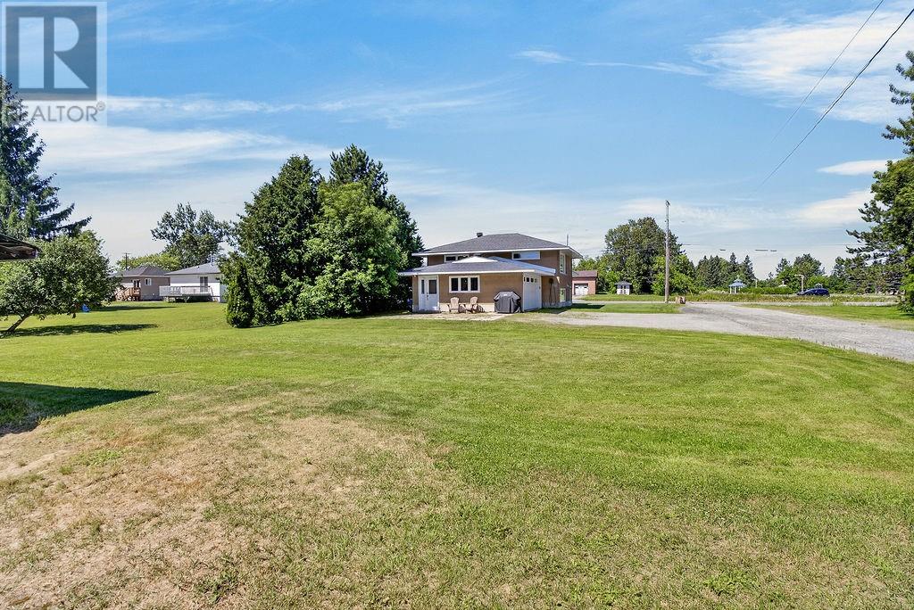 2815 Main Street - 49
