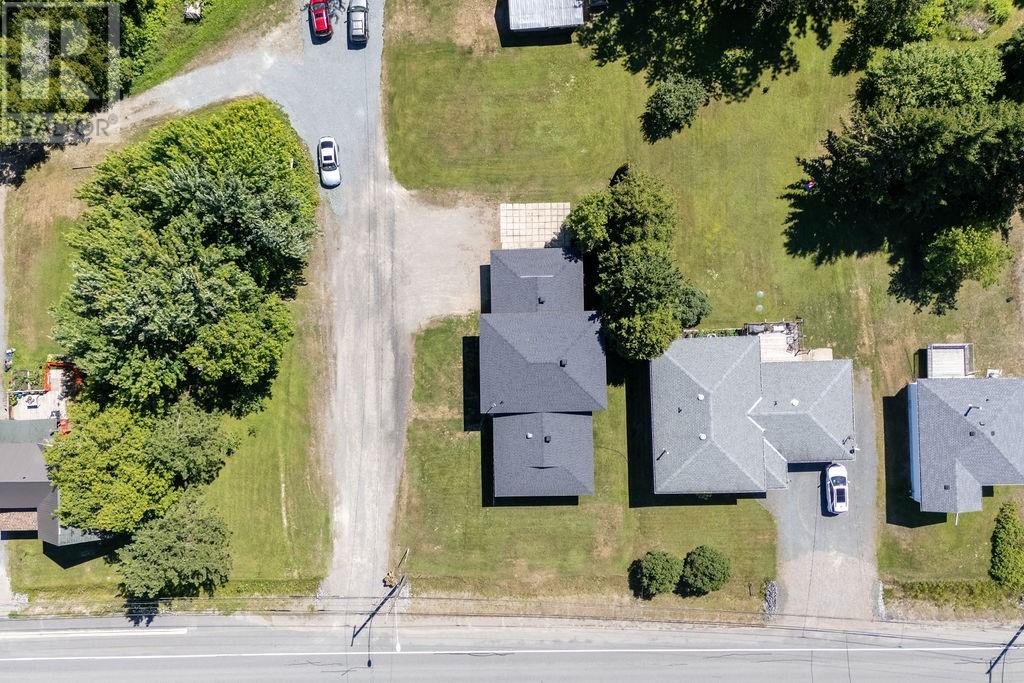 2815 Main Street - 56