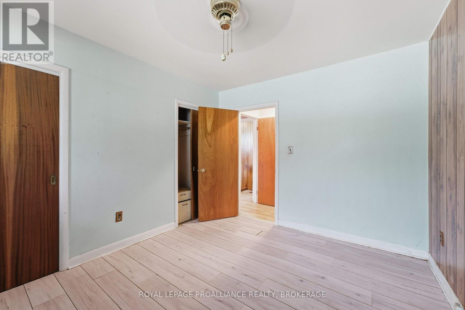 30 ELM STREET - 17