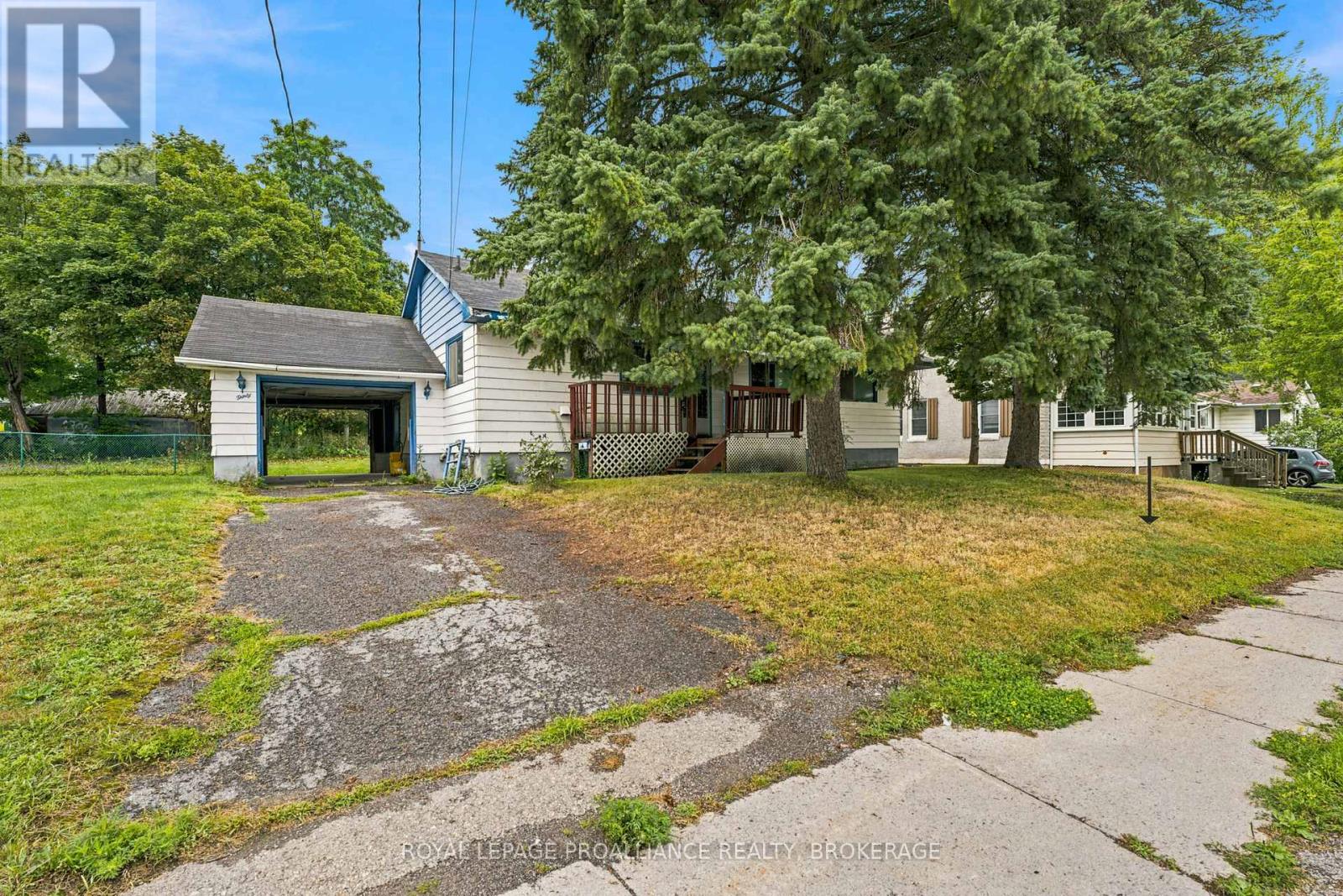 30 ELM STREET - 2
