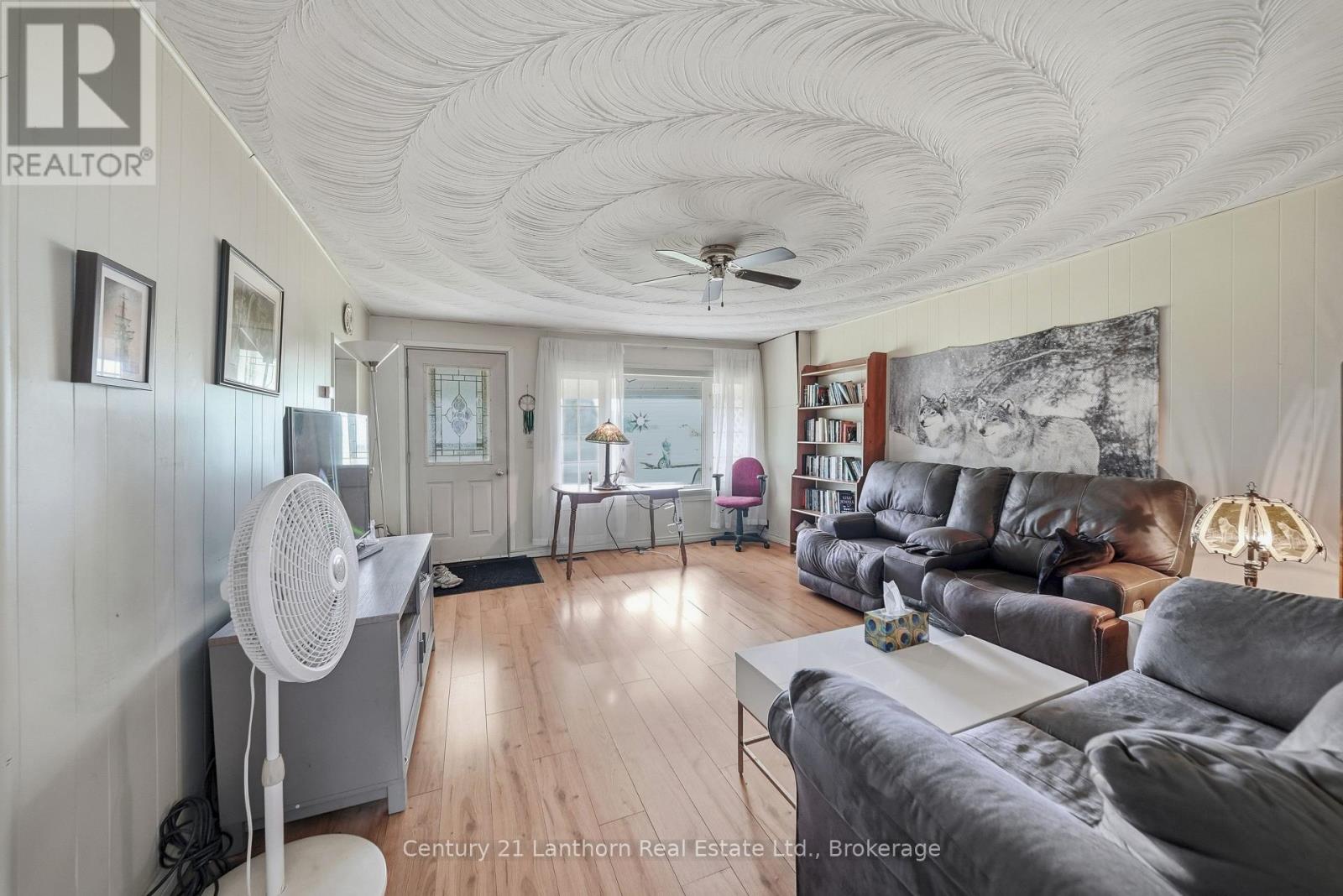 1504 VANDERWATER ROAD - 11
