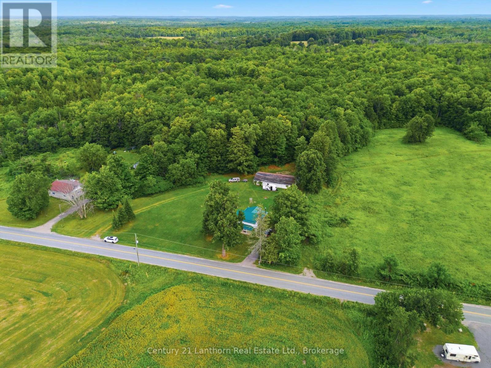 1504 VANDERWATER ROAD - 41