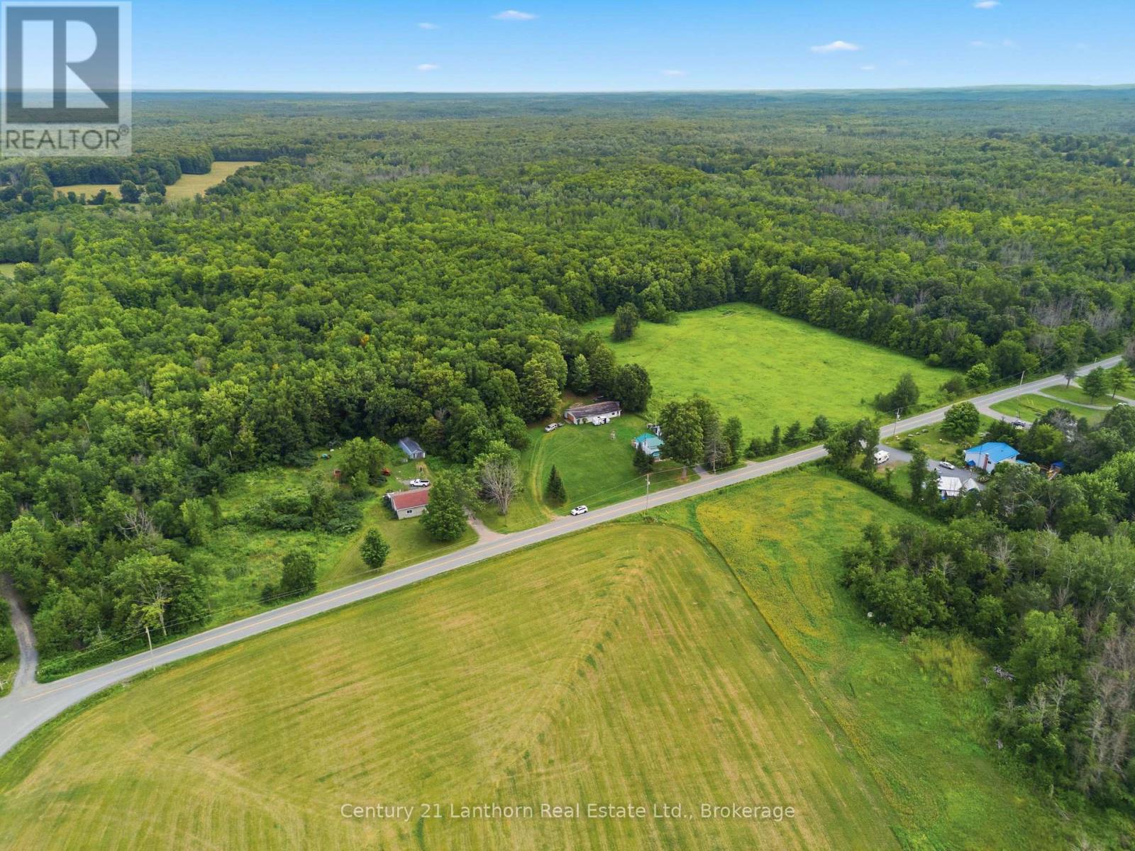 1504 VANDERWATER ROAD - 43