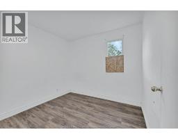 Laundry room - 418 Caron Avenue, Windsor, ON N9A5B4 Photo 15
