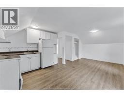 418 Caron Avenue, Windsor, ON N9A5B4 Photo 30