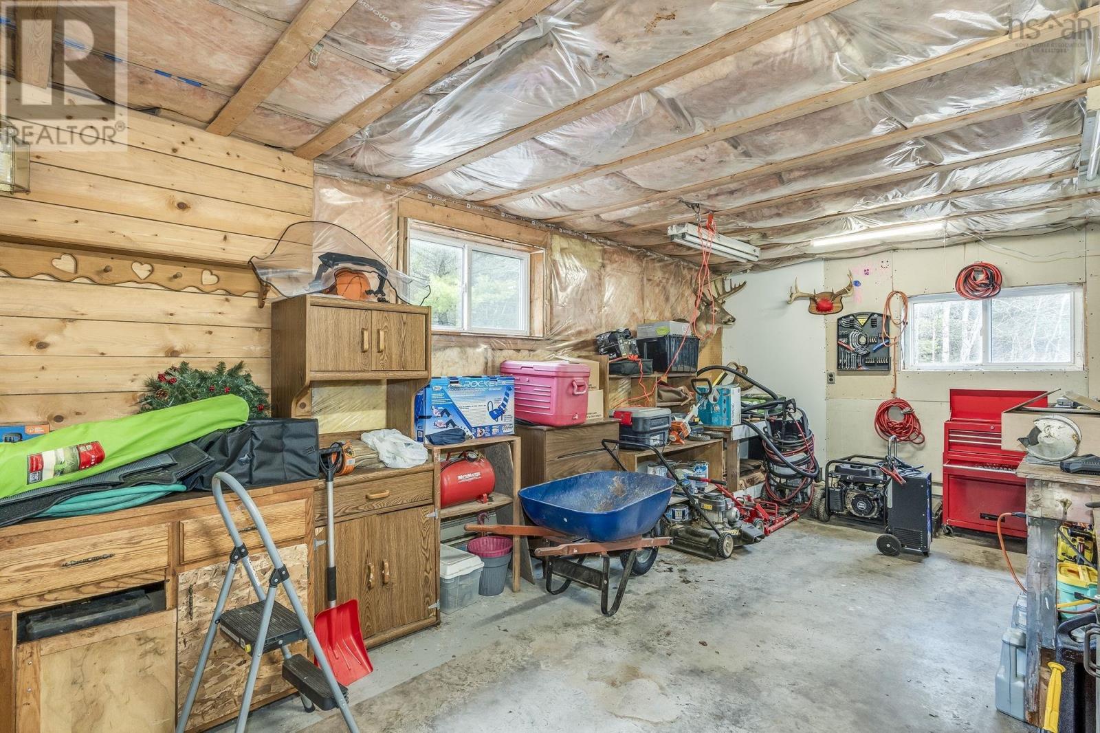 Property 21 of 44 of 1353 Highway 1