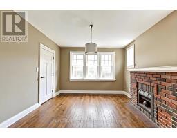 18 Edgewood Avenue, Toronto, ON M4L3E6 Photo 23