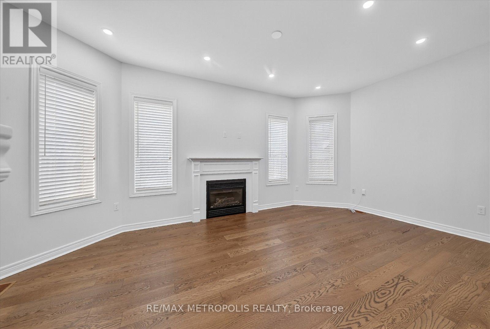 749 BLACK CHERRY DRIVE - Image 17