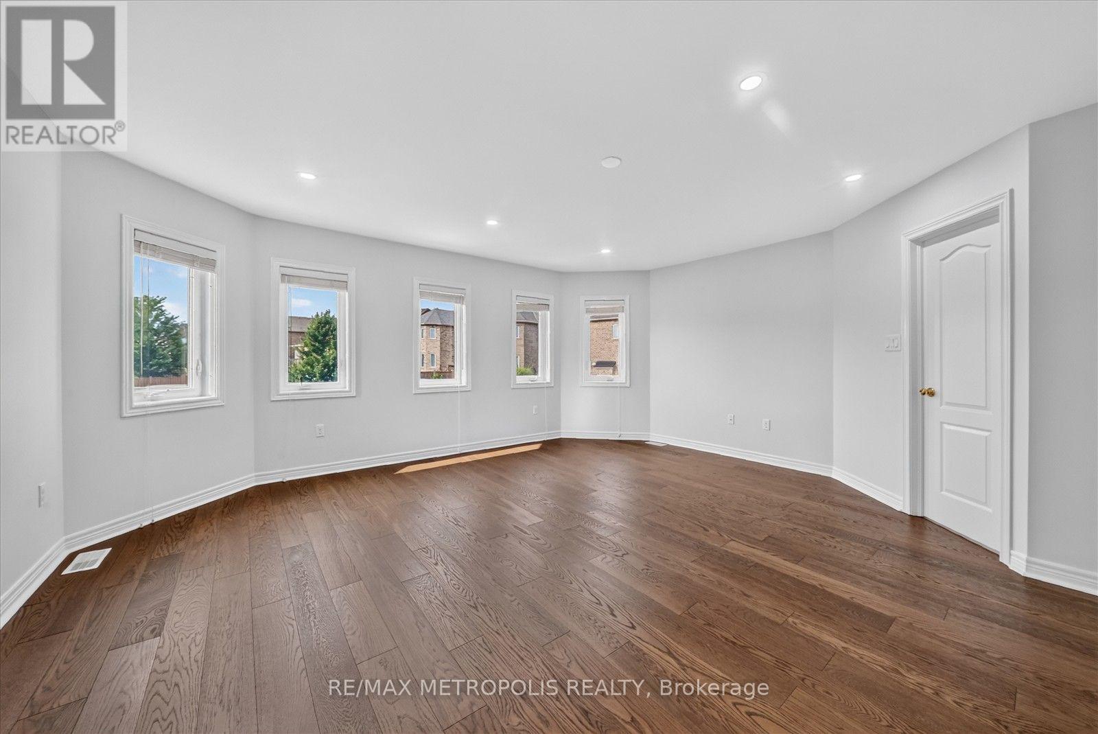 749 BLACK CHERRY DRIVE - Image 24