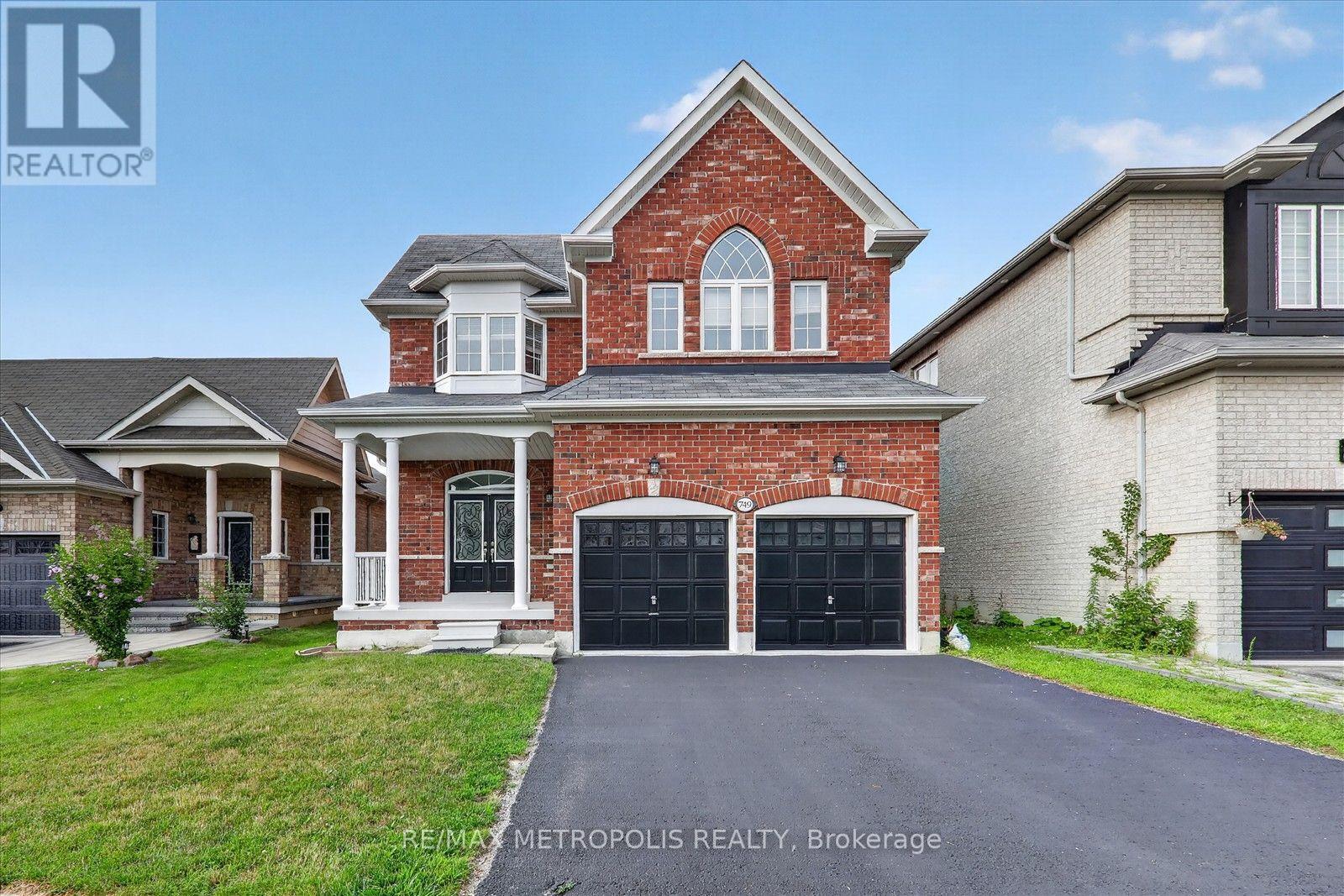 749 BLACK CHERRY DRIVE - Image 3