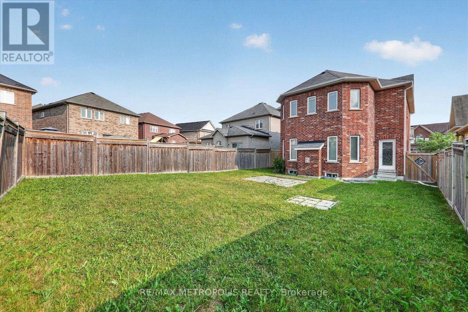 749 BLACK CHERRY DRIVE - 40