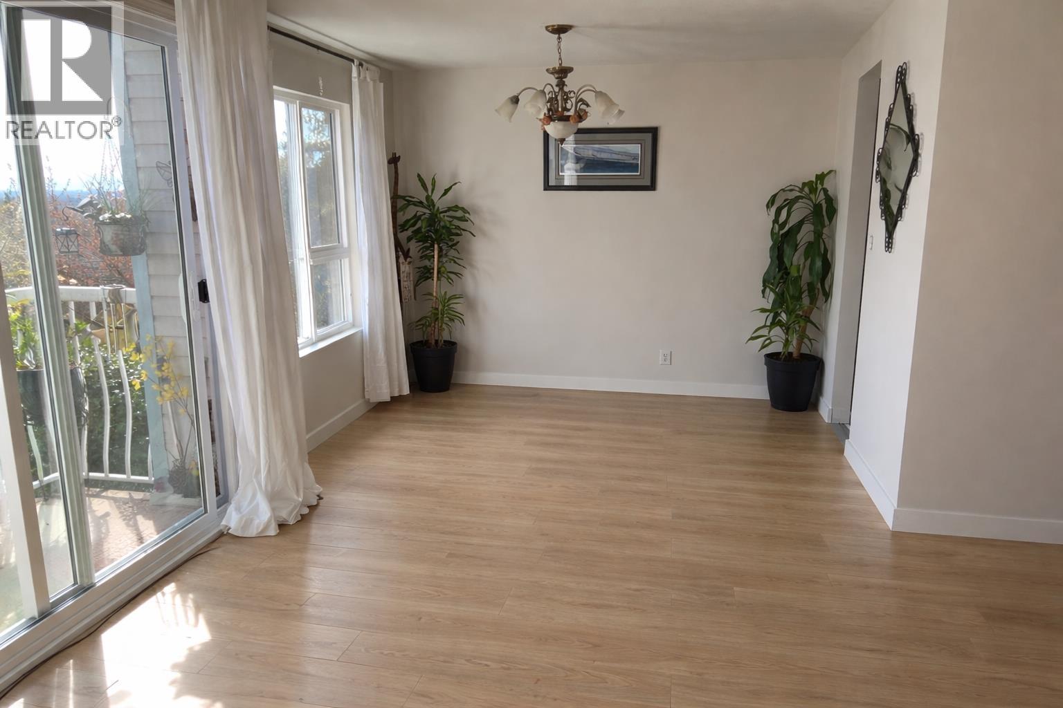 21 1355 CITADEL DRIVE — photo 3