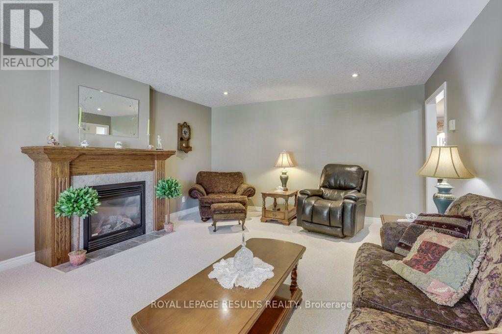 126 GLENDALE DRIVE - 17