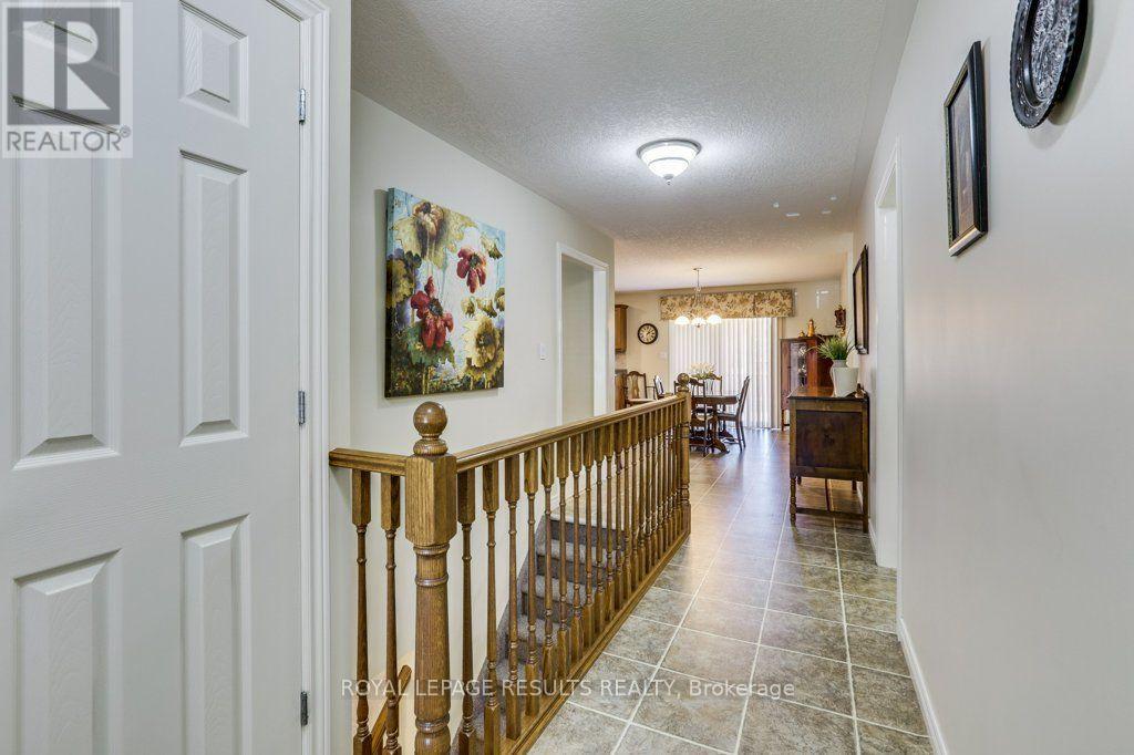 126 GLENDALE DRIVE - Image 4