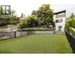 919 E 4th Street, North Vancouver, BC V7L1K3 Photo 34