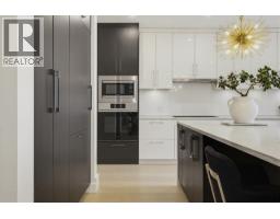 919 E 4th Street, North Vancouver, BC V7L1K3 Photo 14