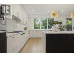 919 E 4th Street, North Vancouver, BC V7L1K3 Photo 15