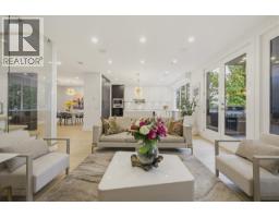 919 E 4th Street, North Vancouver, BC V7L1K3 Photo 9