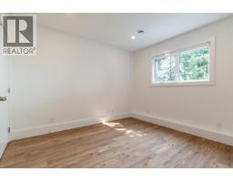 919 E 4th Street, North Vancouver, BC V7L1K3 Photo 39