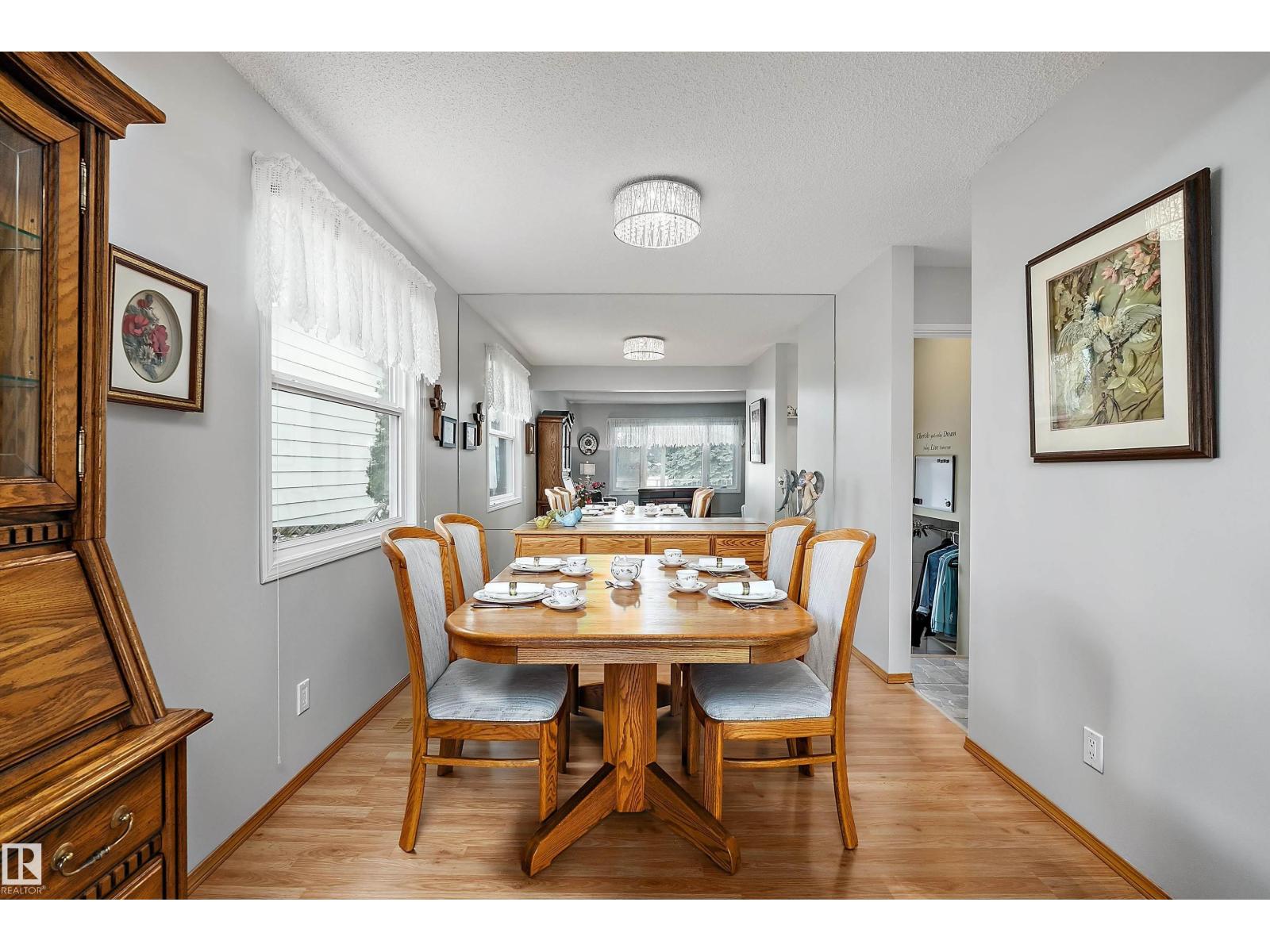 10972 35 AV NW - 10