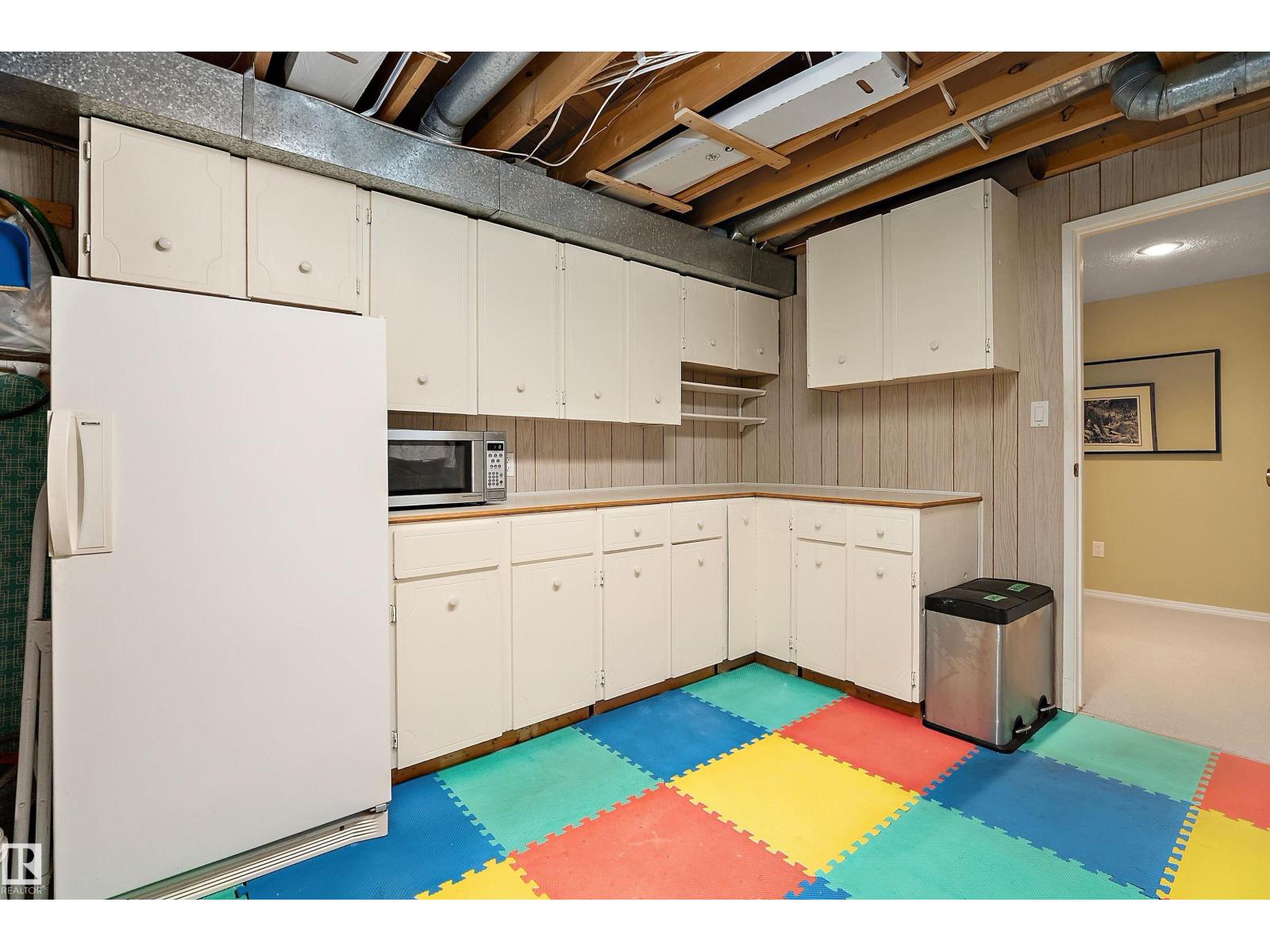 10972 35 AV NW - 45