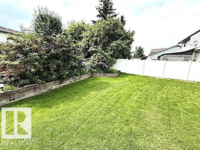 212 WEST Liberty Crescent - Photo 5