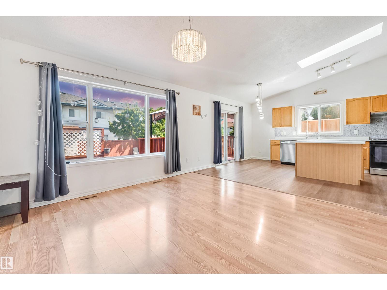 16737 116 ST NW - 21