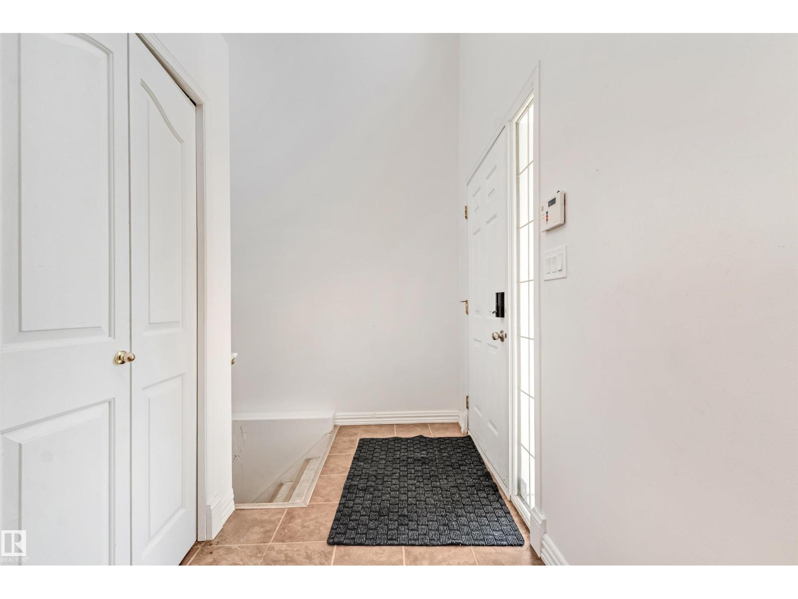 16737 116 ST NW - 4