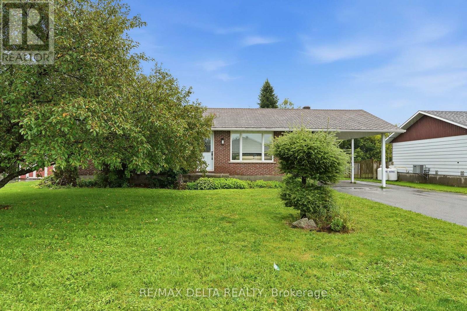 120 CALEDONIA ROAD - 1