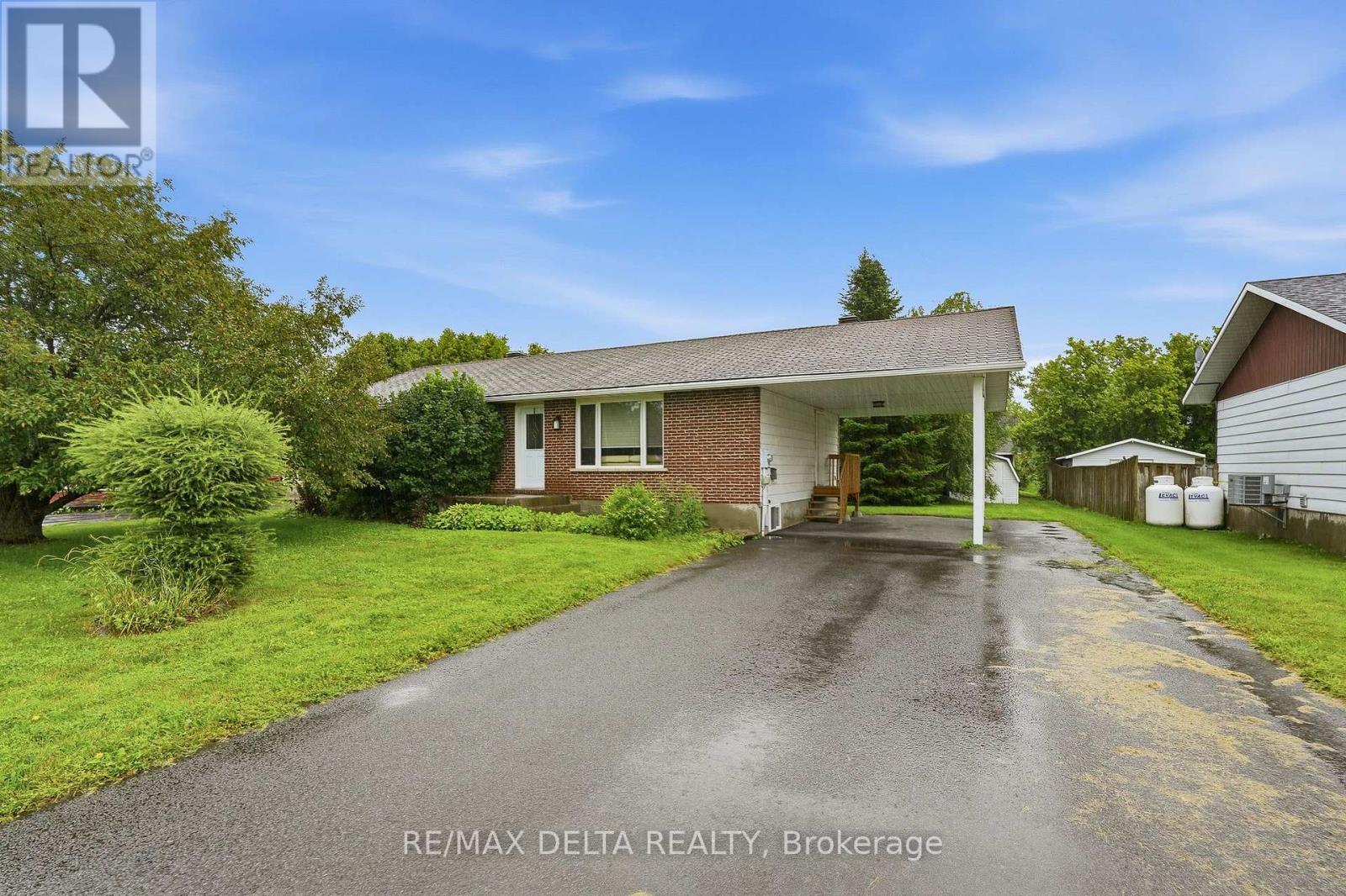 120 CALEDONIA ROAD - 4