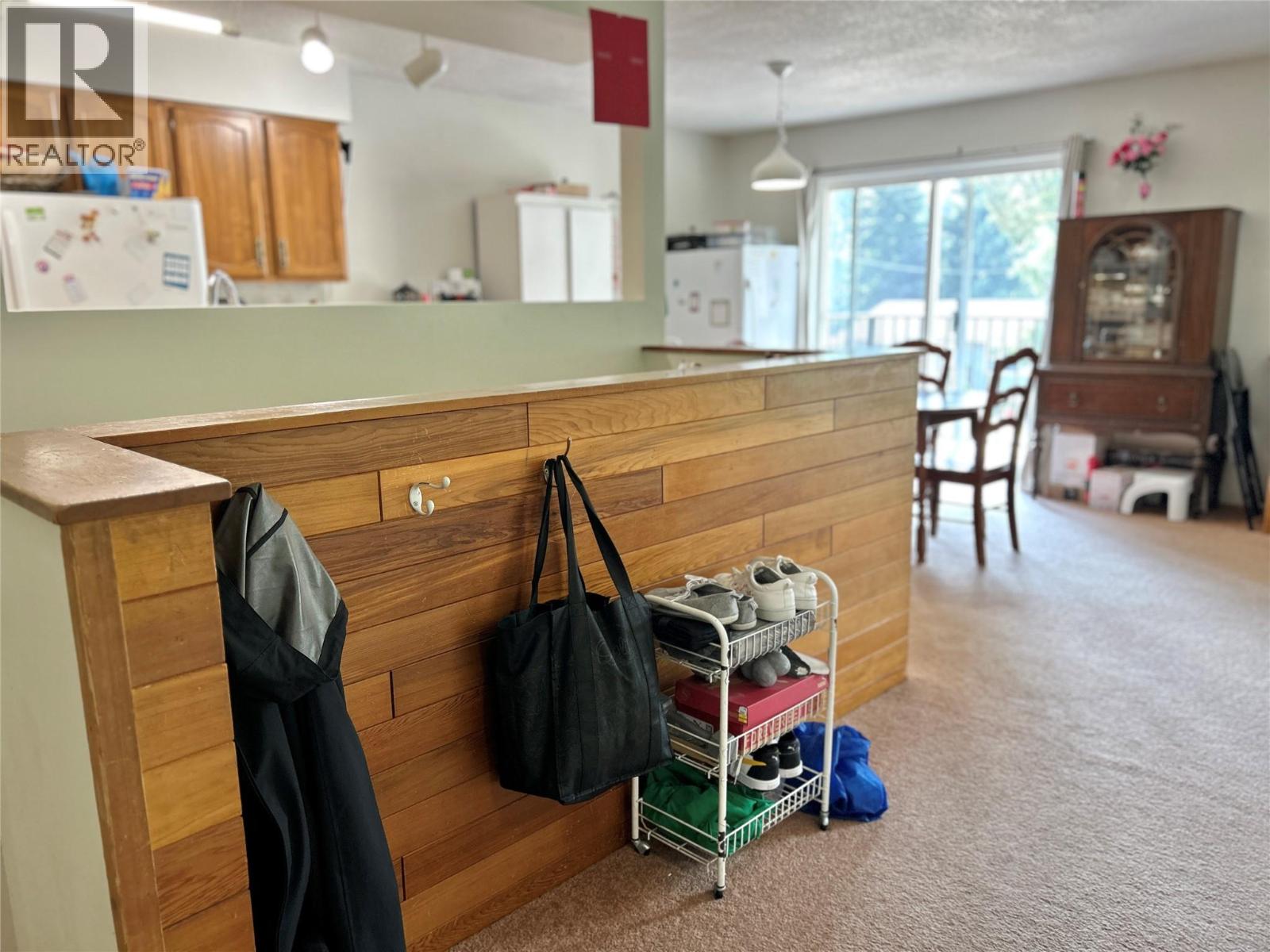 1730 Thompson Avenue - 9
