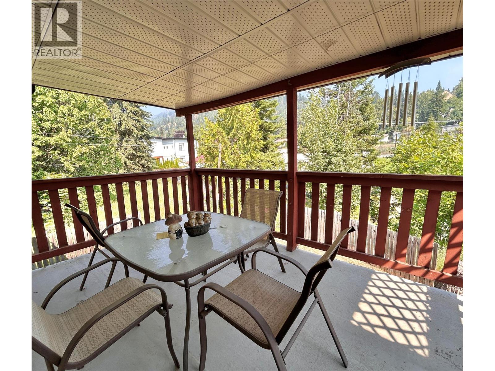 1730 Thompson Avenue - 36