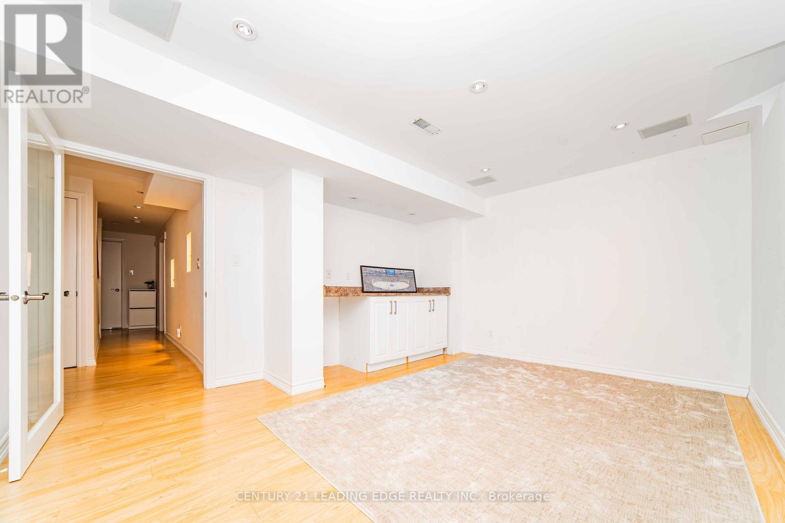 37 LANDSDOWN CRESCENT - 37