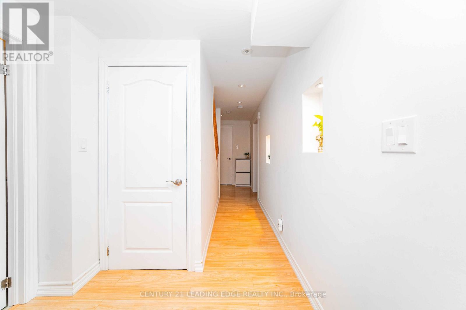 37 LANDSDOWN CRESCENT - 39