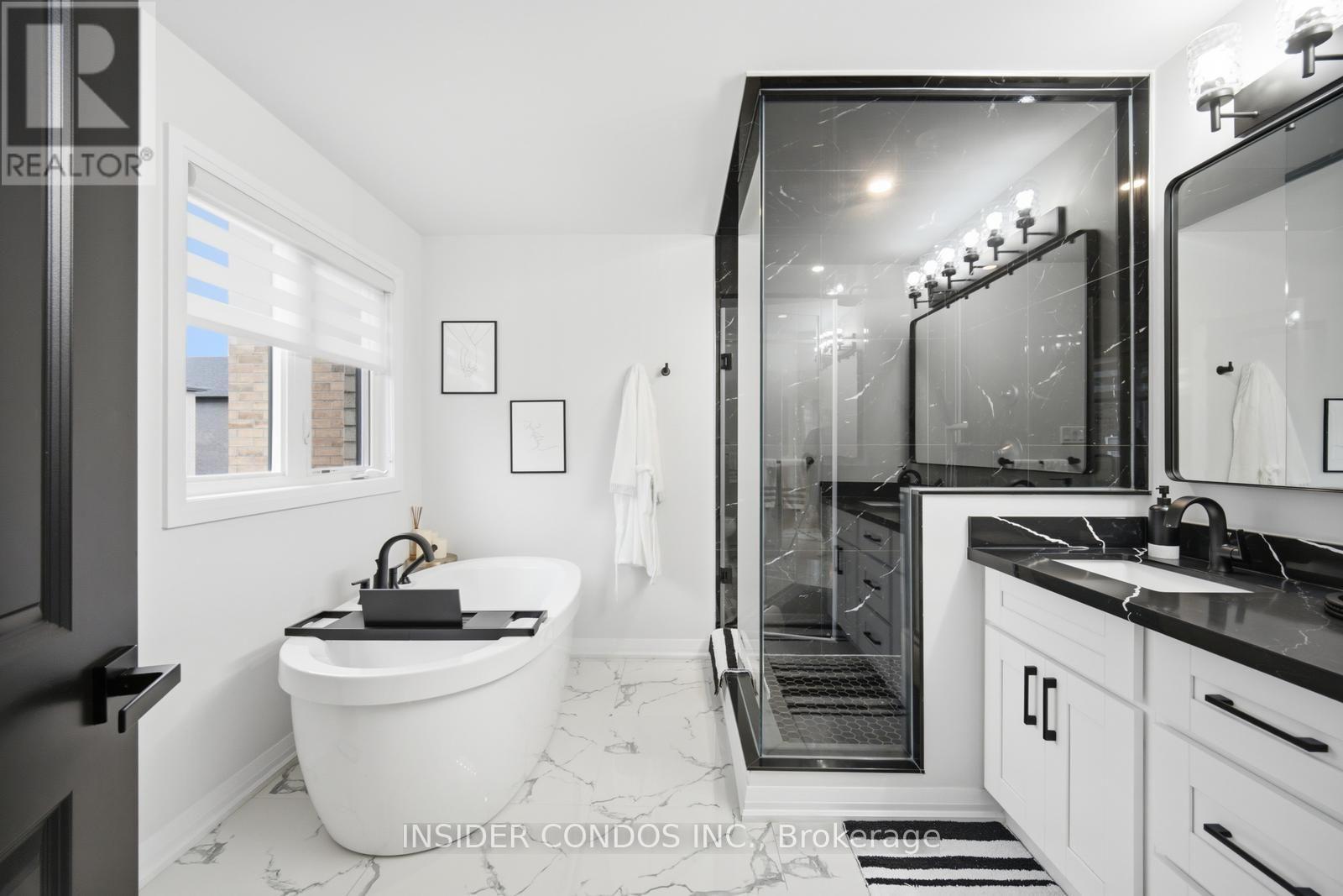 1521 STOVELL CRESCENT - 32
