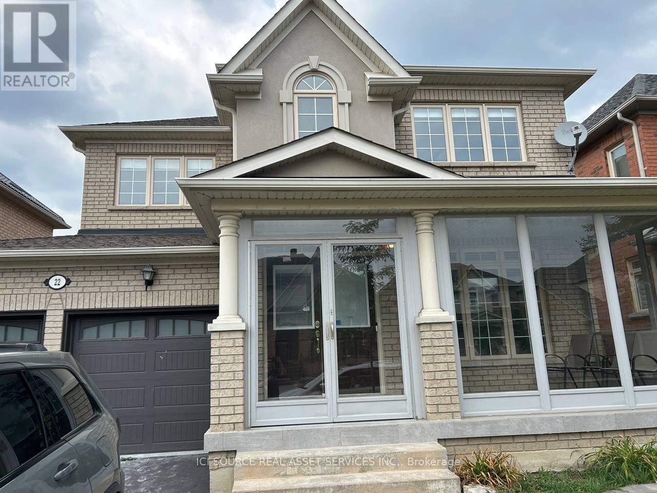 22 CASTLEVIEW CRESCENT