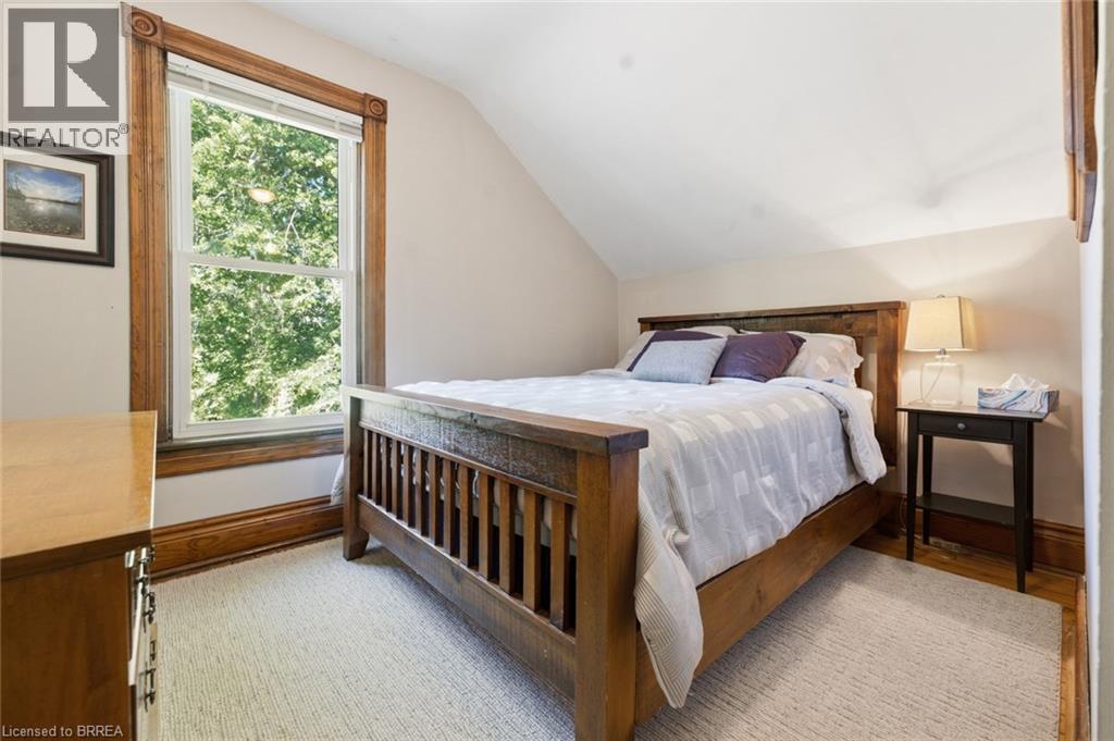 73 GRAND RIVER Street S - Image 21
