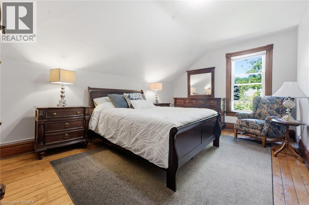 73 GRAND RIVER Street S - Image 23