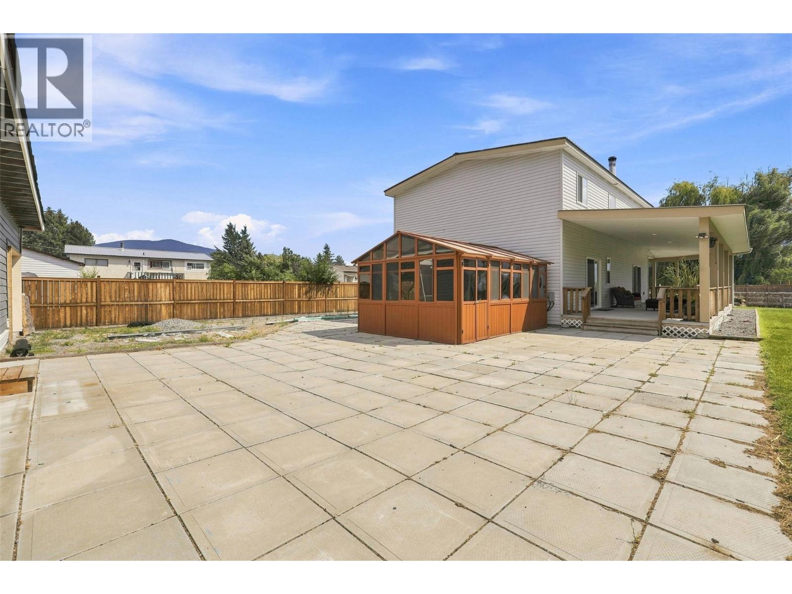 471 WOODWARD Avenue - 54