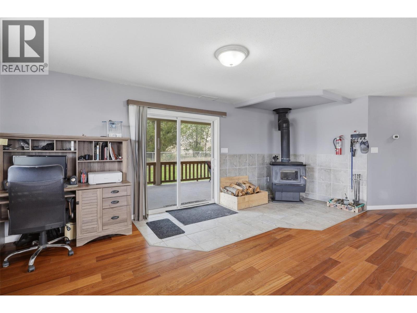 471 WOODWARD Avenue - 17