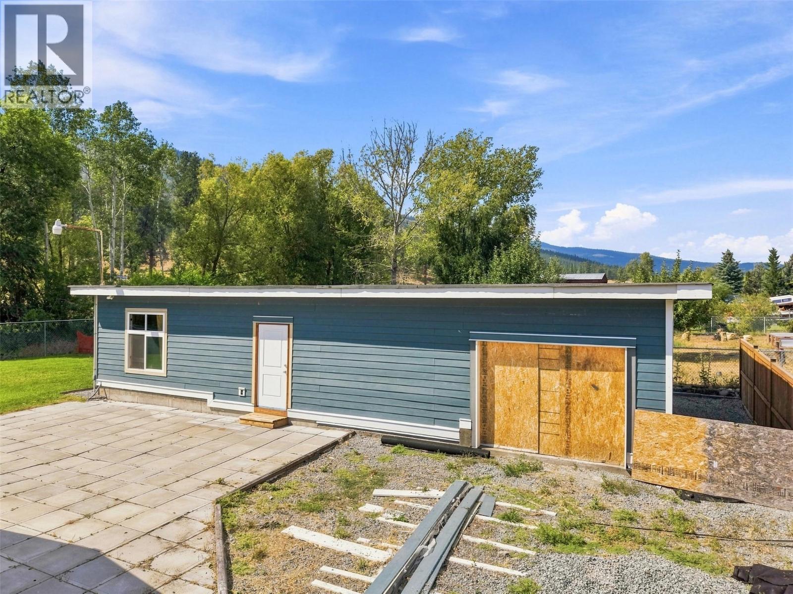 471 WOODWARD Avenue - 58