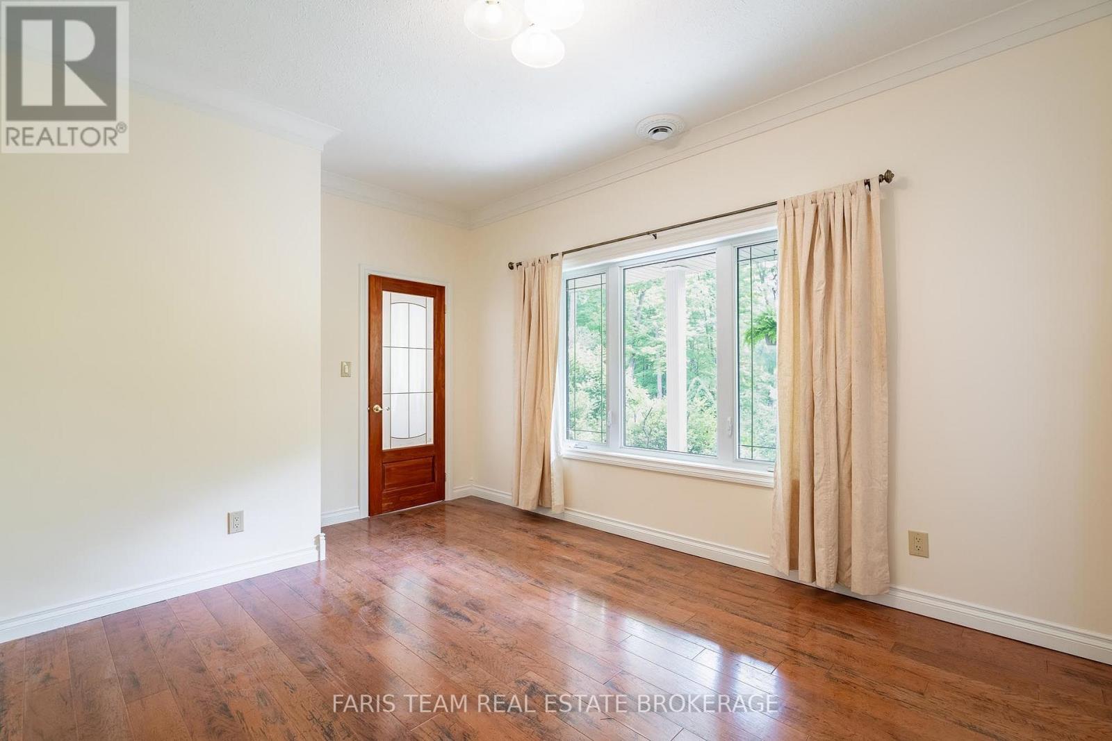 105 COPELAND CREEK DRIVE - 32