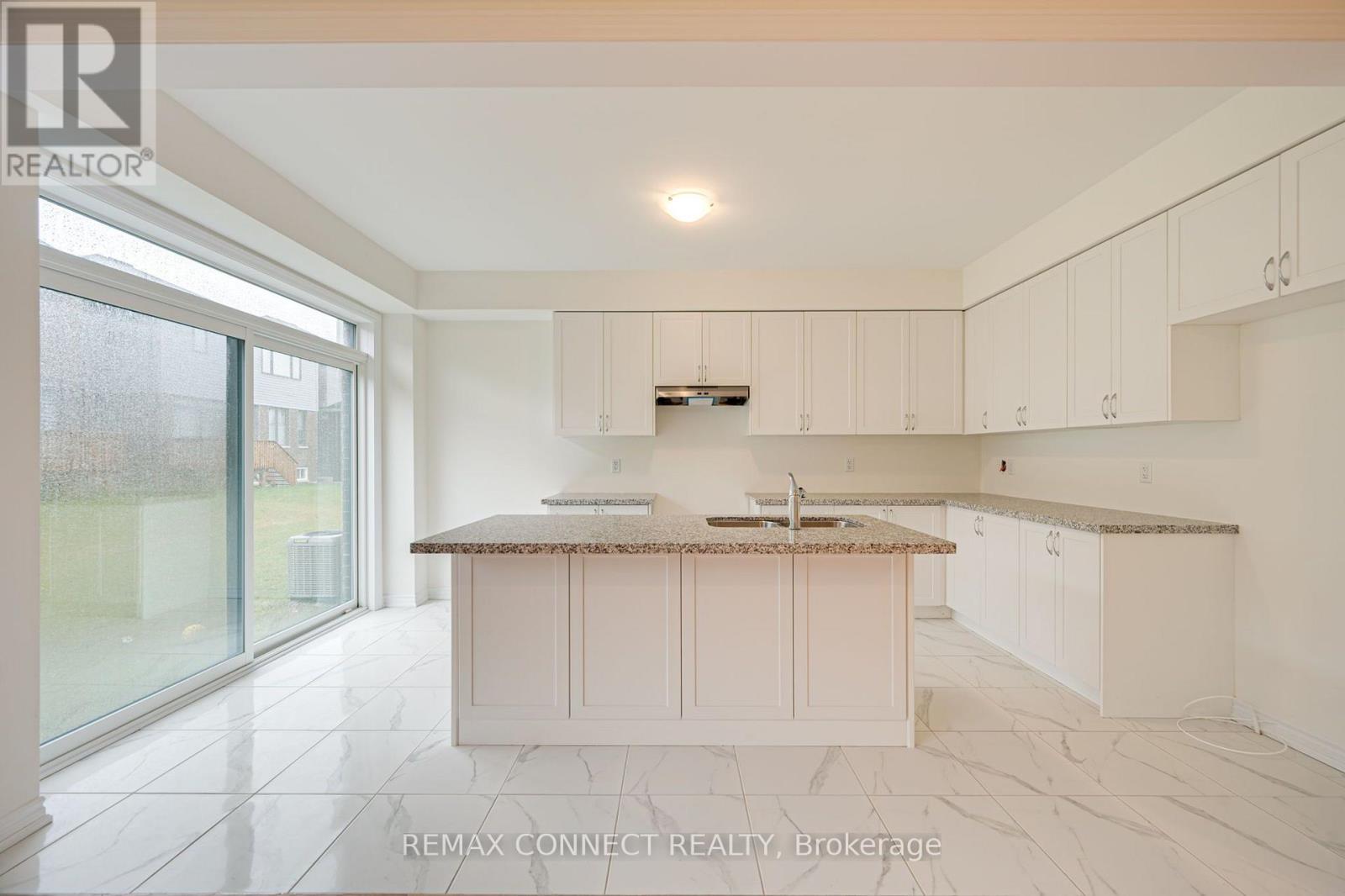 146 NOTTINGHAM ROAD N - 8