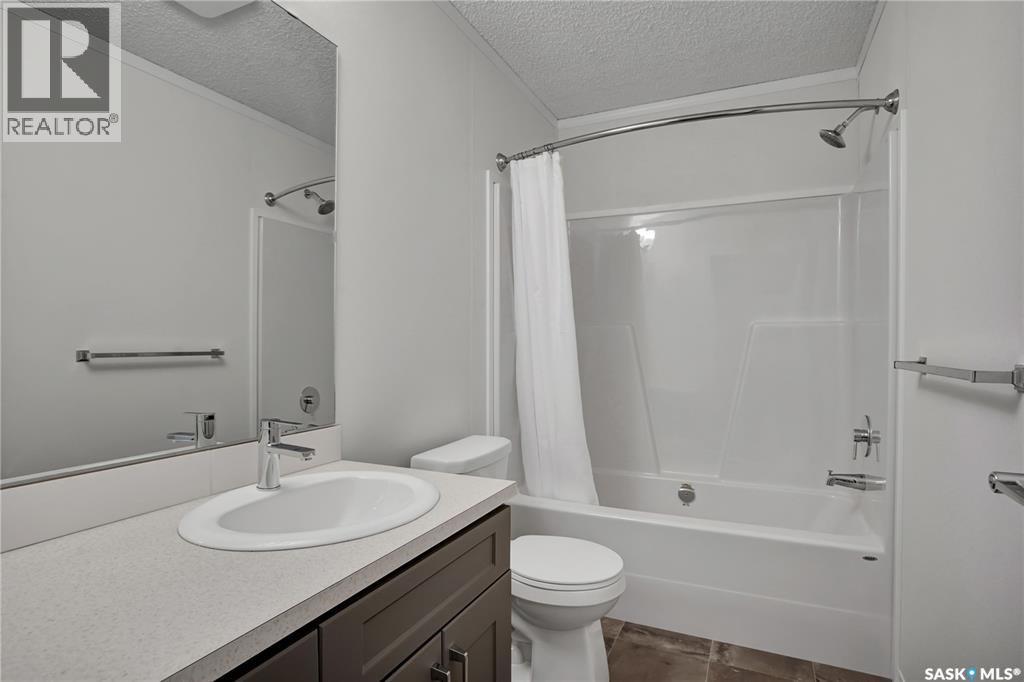 320 1524 Rayner AVENUE - 15