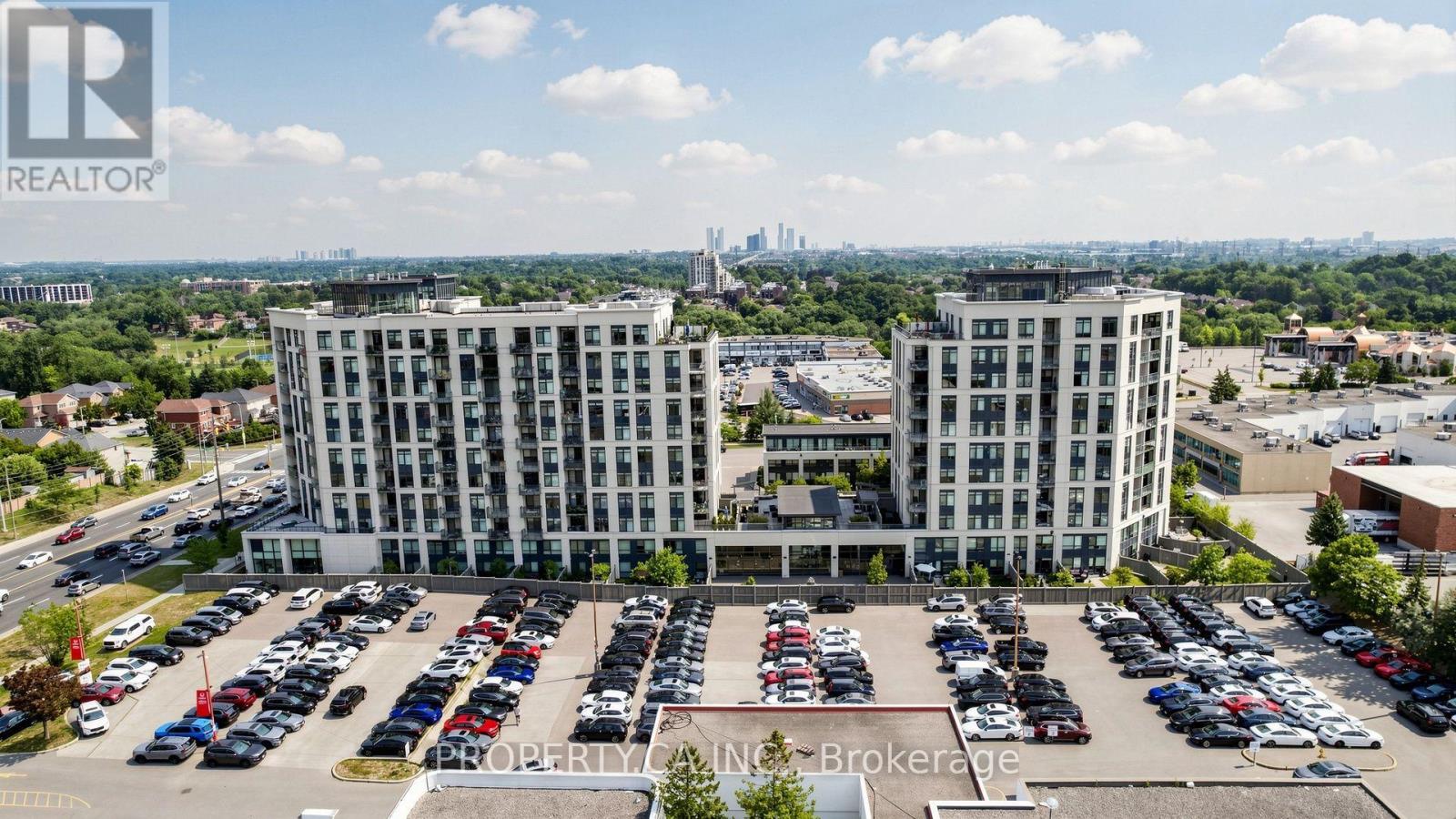 #516 24 WOODSTREAM BOULEVARD - Image 47