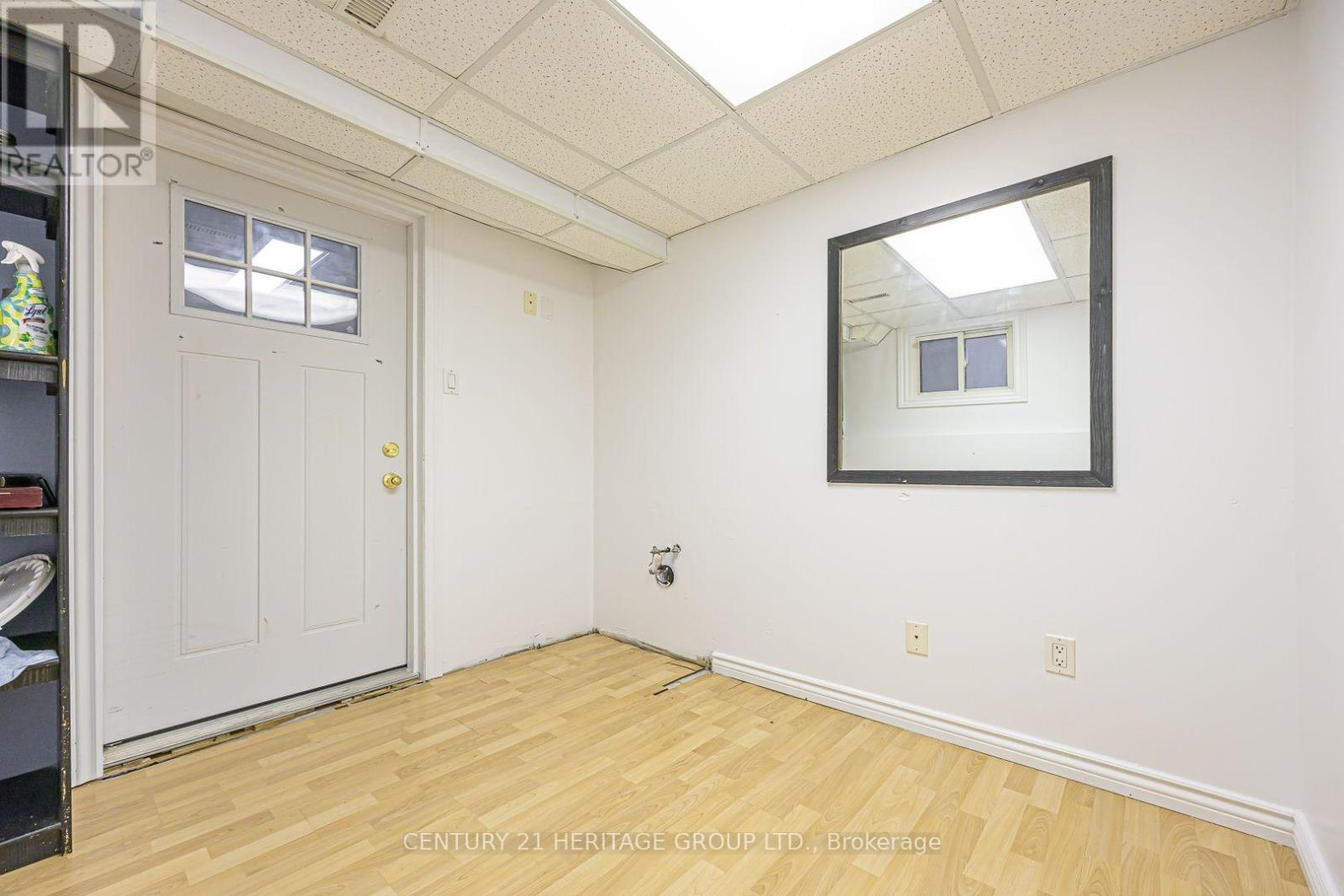 476 BRITANNIA AVENUE - 26