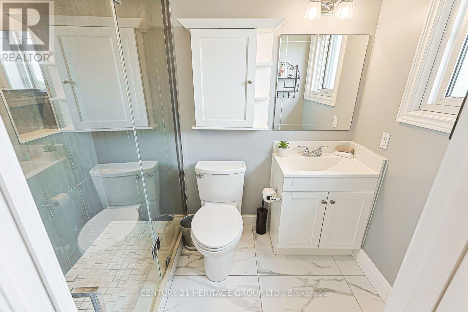 476 BRITANNIA AVENUE - 15