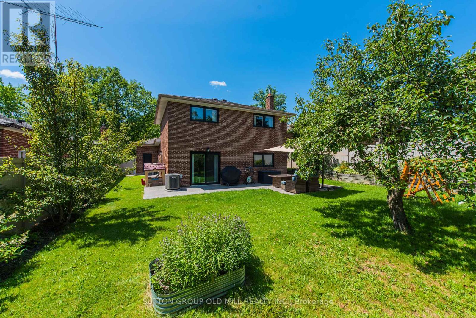 85 BONNYVIEW DRIVE - 32