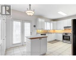 19 Treeline Boulevard, Brampton, ON L6P1C5 Photo 11